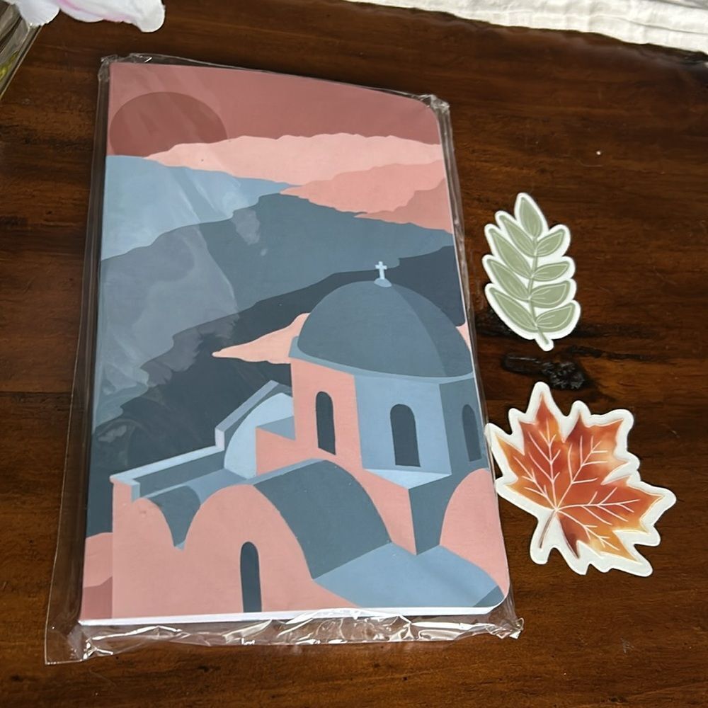 COPY - Notebook Elyse Breanne plus 2 stickers all new
